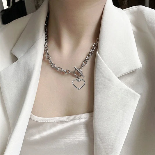 DAXI Vintage Punk Chains on the Neck Choker Pendant Necklace for Women Gold Color Thick Chain Necklaces Party Boho Jewelry Colar